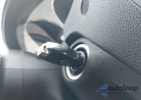 2010 Mercedes-Benz C 300 Luxury 4Matic/Sport 4Matic from USA, damaged, VIN WDDGF8BB5AF447647